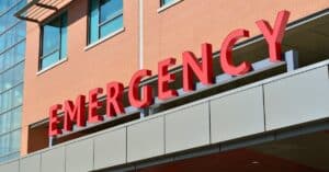 découvrez nos solutions d'assurance santé adaptées à vos besoins. protégez-vous et votre famille grâce à une couverture complète et accessibles, que ce soit pour des consultations médicales, des soins dentaires ou des hospitalisations. informez-vous sur nos offres dès aujourd'hui!