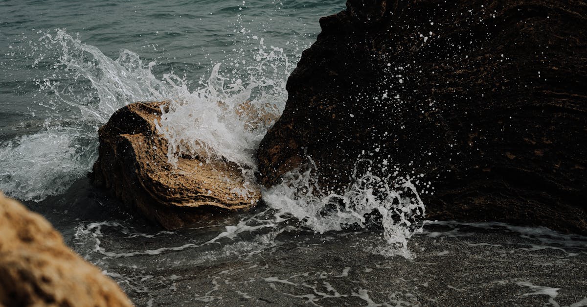 Discover the causes and impacts of coastal erosion on our shores. Learn how this natural phenomenon affects the environment, marine ecosystems, and coastal communities, as well as solutions for preservation.