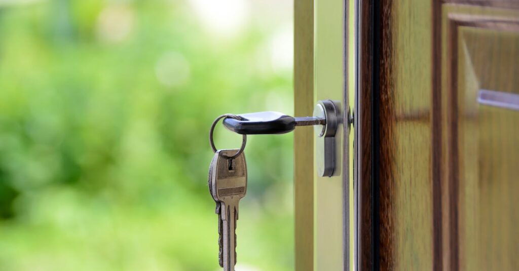 découvrez nos solutions d'assurance personnalisées pour protéger ce qui compte le plus pour vous. bénéficiez d'un accompagnement expert et de garanties adaptées à vos besoins.