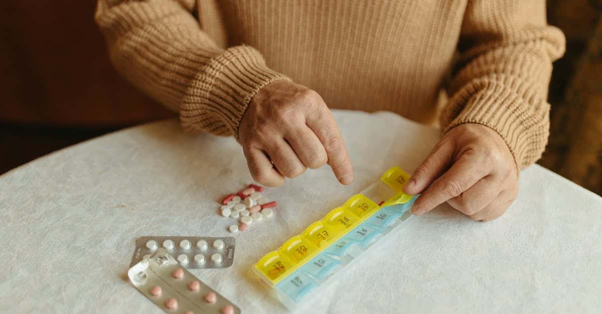 découvrez tout ce que vous devez savoir sur les médicaments : types, usages, effets secondaires et conseils d'utilisation pour une santé optimale.