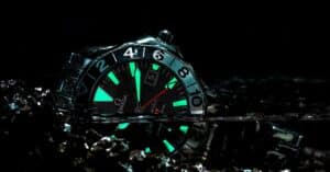 découvrez omega ii, une montre alliant élégance et technologie de pointe. parfait pour les passionnés d'horlogerie, ce modèle incarne le luxe et la précision, tout en offrant un style moderne et intemporel. plongez dans l'univers d'omega et faites l'expérience d'une excellence horlogère inégalée.