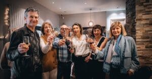 découvrez l'univers passionnant de l'investissement dans le vin, où la passion pour le vin rencontre le potentiel de rendement financier. apprenez à sélectionner les meilleures bouteilles, à évaluer leur valeur et à construire un portefeuille de vin rentable.