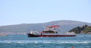 protégez votre bateau avec une assurance adaptée à vos besoins. découvrez nos offres compétitives pour naviguer l'esprit tranquille, que ce soit pour des excursions en mer ou des plaisirs nautiques. obtenez un devis personnalisé et naviguez en toute sécurité.