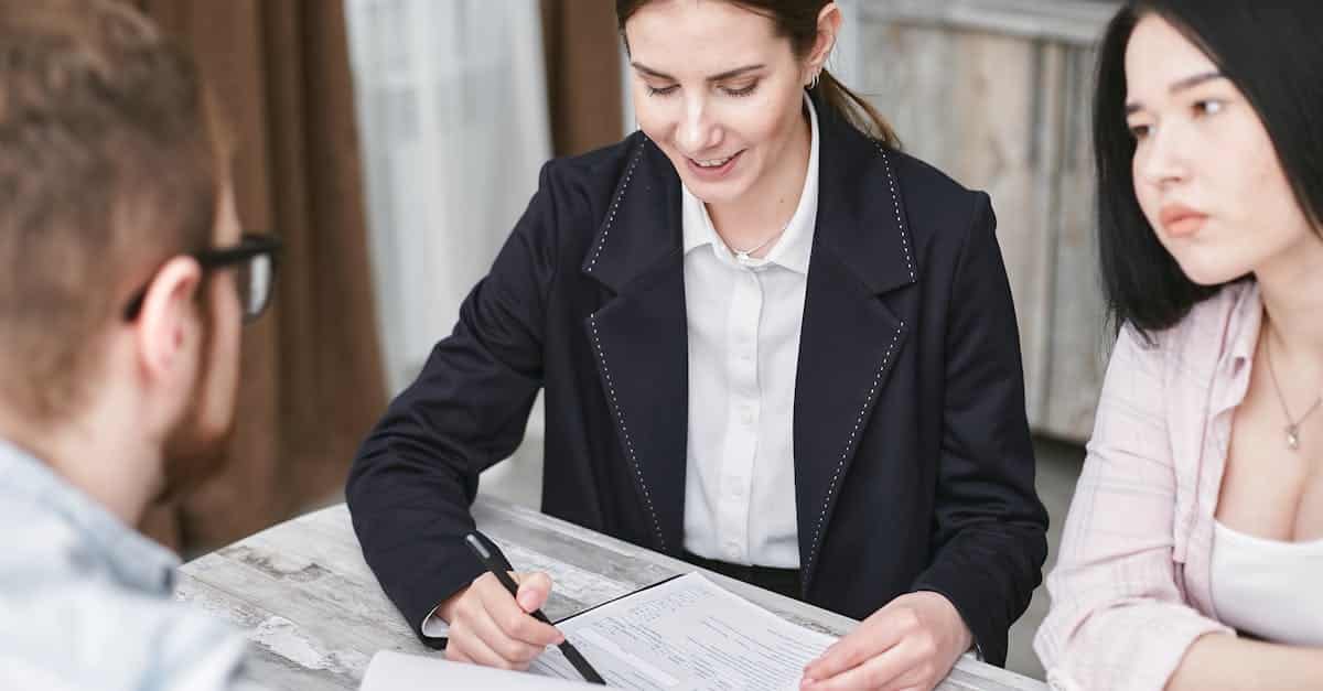 découvrez nos solutions d'assurance adaptées à vos besoins. protégez vos biens et votre santé avec nos offres sur mesure et bénéficiez d'un service client à l'écoute.