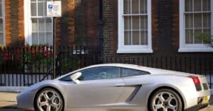 découvrez les meilleures options d'assurance pour votre lamborghini gallardo. protégez votre véhicule de luxe avec des couvertures adaptées à vos besoins, des conseils d'experts et des offres compétitives.