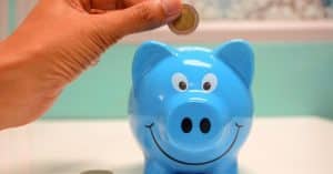 Découvrez les nouvelles règles fiscales applicables à l'assurance vie en 2025 et leur impact sur la succession. Informez-vous sur les changements essentiels pour optimiser la transmission de votre patrimoine.